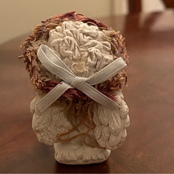 Vintage 1991 Dreamsicle Small Praying Cherub Hand Crafted Collectible - Picture 3 of 7